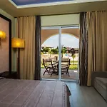 Gaia Palace Hotel 5*