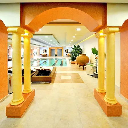 فندق Gaia Palace