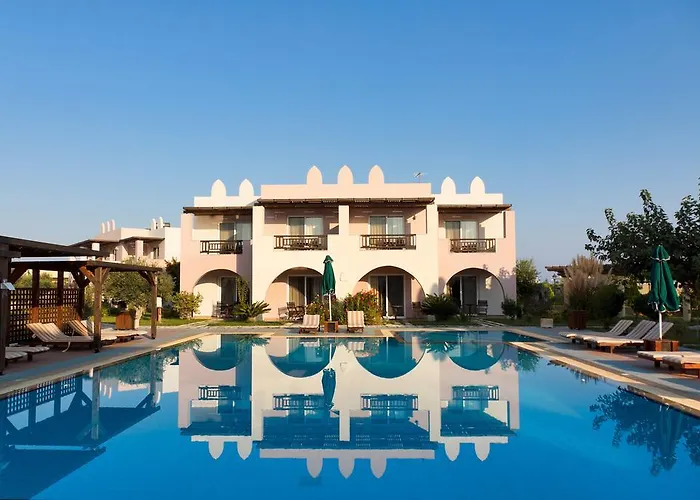 Gaia Palace Hotell 5*