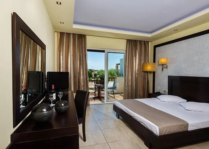 فندق Gaia Palace 5*